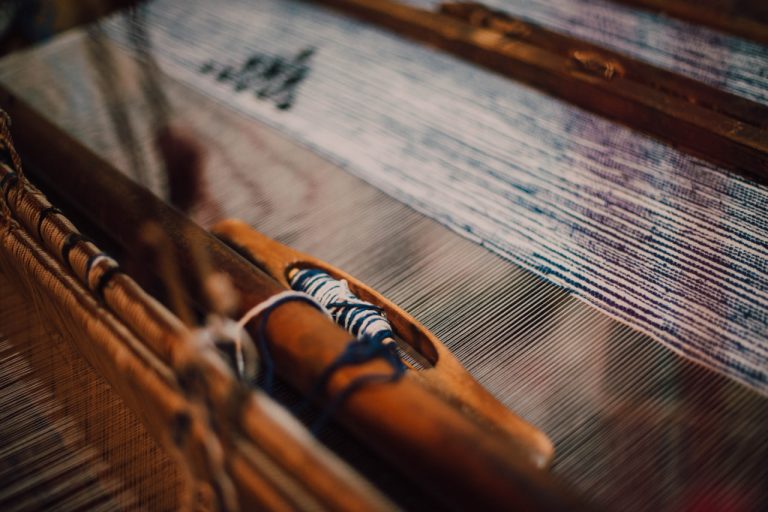 Basic Weaving Techniques for Mini Loom Tapestries